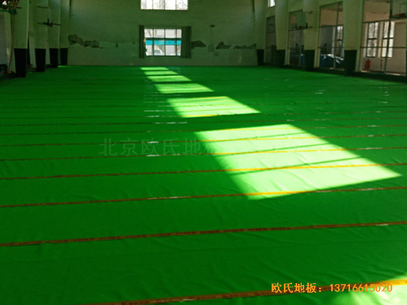 河北滄州體育學(xué)?；@球館體育地板施工案例2