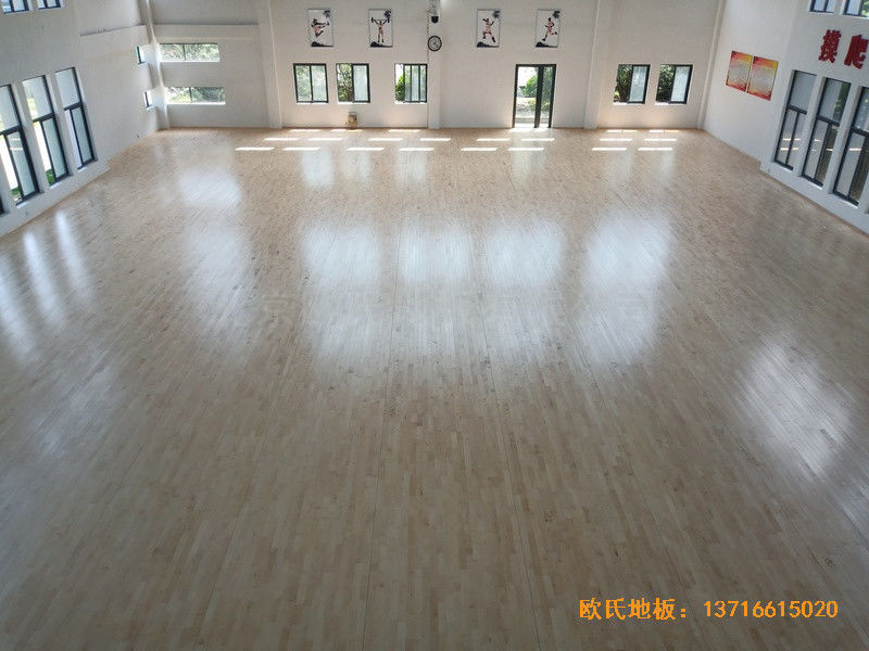 寧波中國(guó)石油儲(chǔ)蓄基地運(yùn)動(dòng)館體育木地板施工案例5