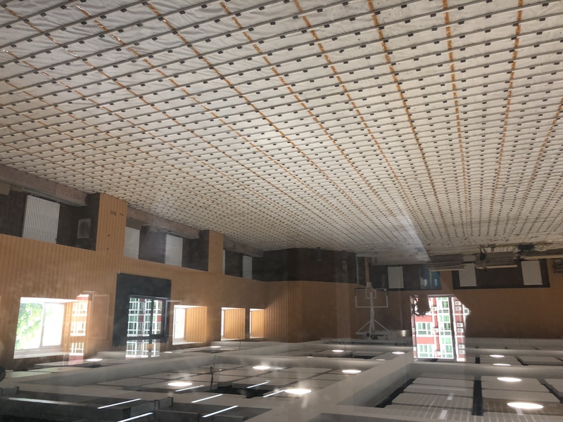 北京昌平新東方外國語學(xué)校體育館木地板施工案例3