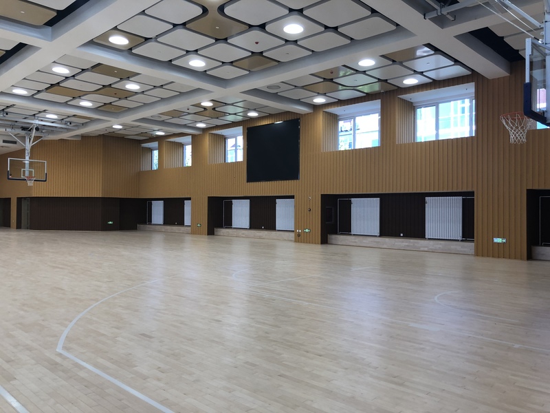 北京昌平新東方外國語學(xué)校體育館木地板施工案例4